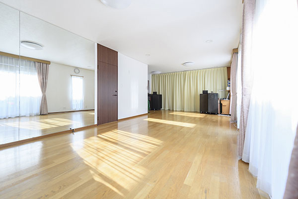 クッションフロア・フローリング・クロスの貼替え